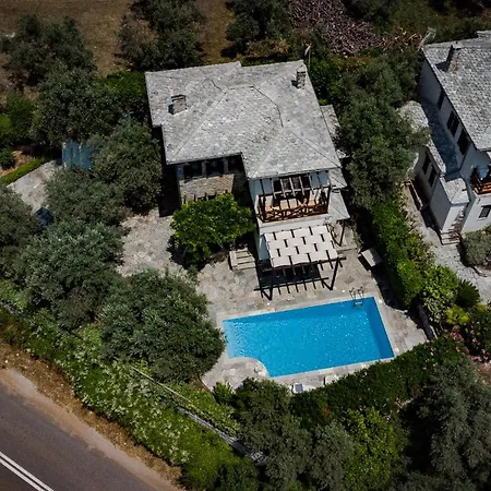 10 Elies Villa Koropi