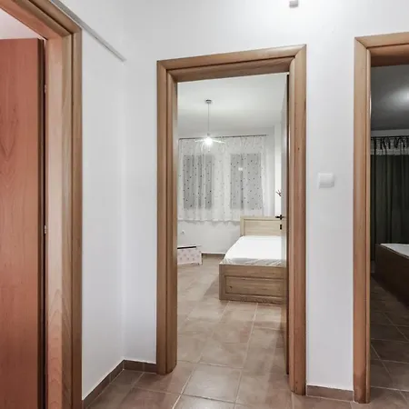 10 Elies Villa Koropi