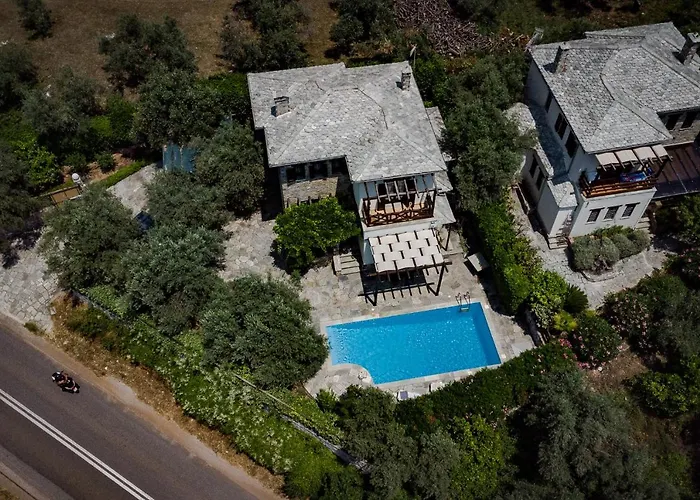 10 Elies Villa Koropi