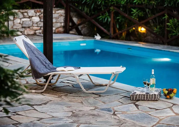 Villa 10 Elies Koropi