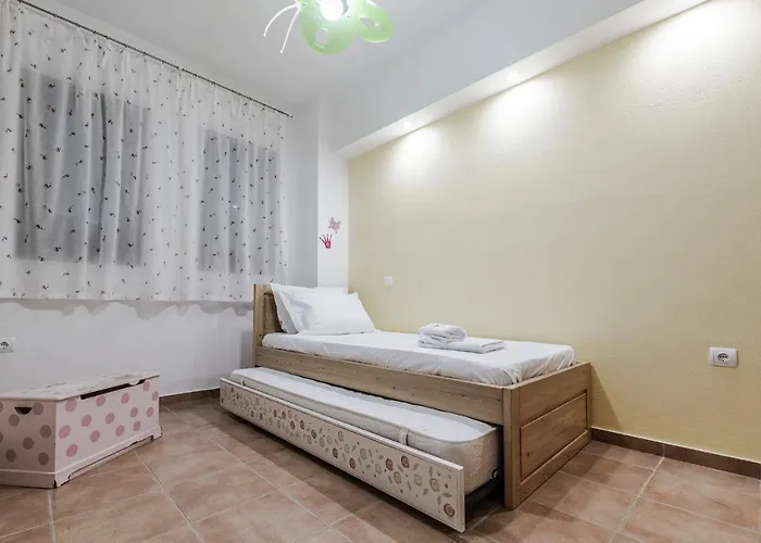 10 Elies Villa Koropi